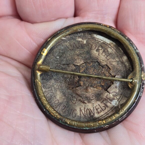 Antique Celluloid Photo Button Of A Gentleman with Beard Rust Back Pin "C" Clasp - Picture 6 of 6